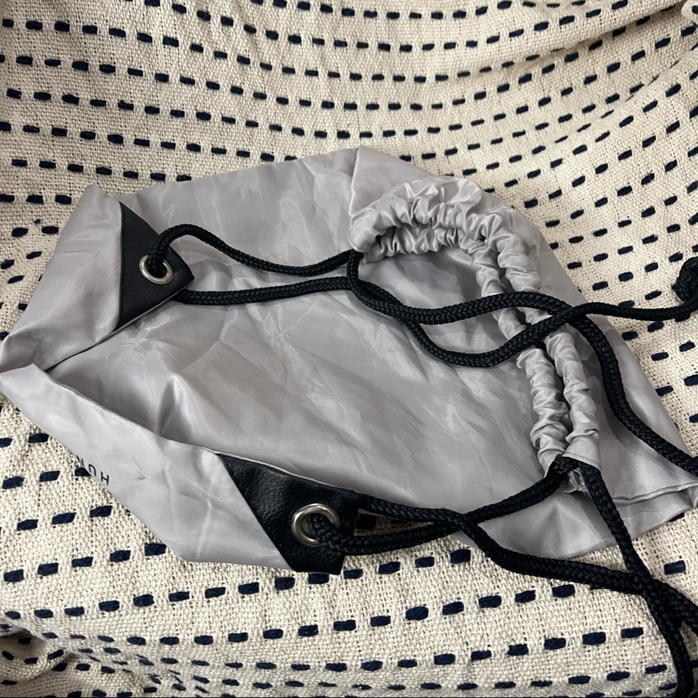 Hunter Lightweight Drawstring Backpack Boot Bag G… - image 4